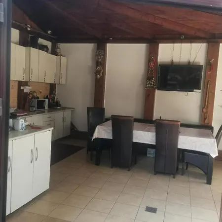 Casa Razvan 게스트하우스