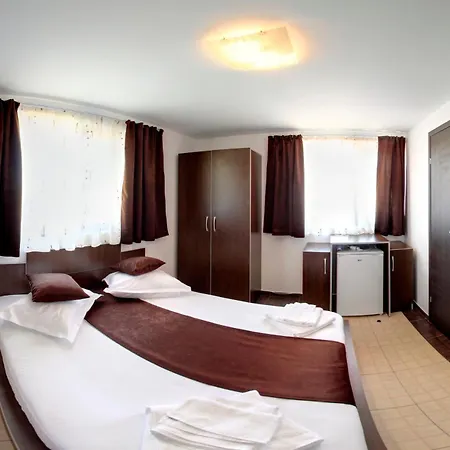 Casa Razvan 4* 데포리노드